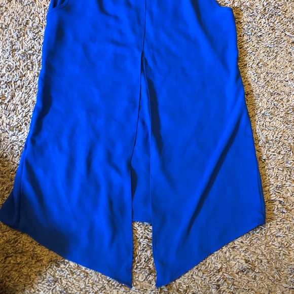 Two Express Sleeveless Blouses, Size Small - Picture 5 of 7